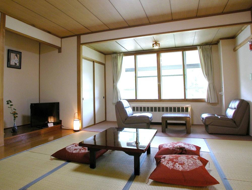 Hotel Shirakabaso Shigakogen Yamanouchi  Ngoại thất bức ảnh