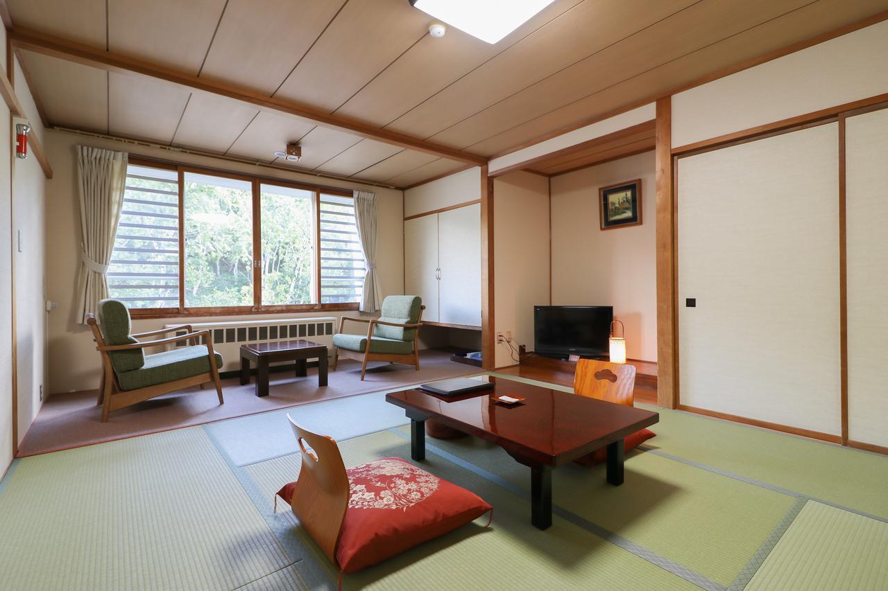 Hotel Shirakabaso Shigakogen Yamanouchi  Ngoại thất bức ảnh